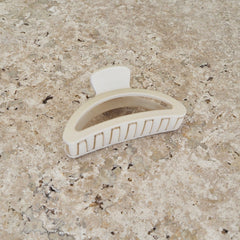 Small Oval Hair Claw Clip